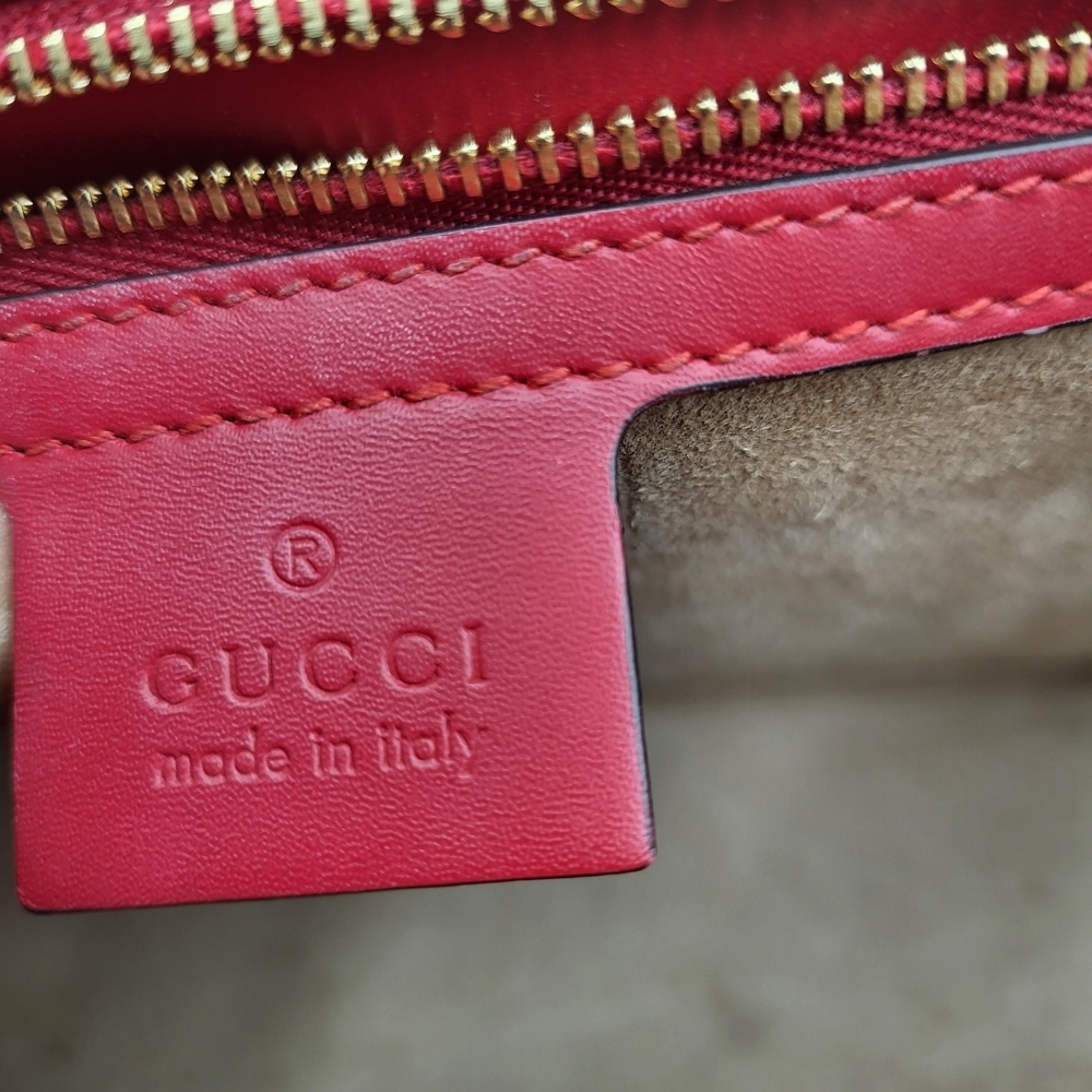 GUCCI Red Calfskin Leather Small Sylvie Shoulder Bag..Authentic.. - Picture 11 of 16